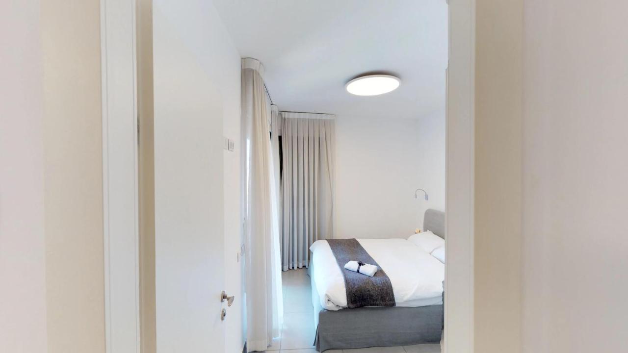 Ferienwohnung 1Bd W/Balcony Near Rothchild By Sea N' Rent Tel Aviv-Jaffa Exterior foto